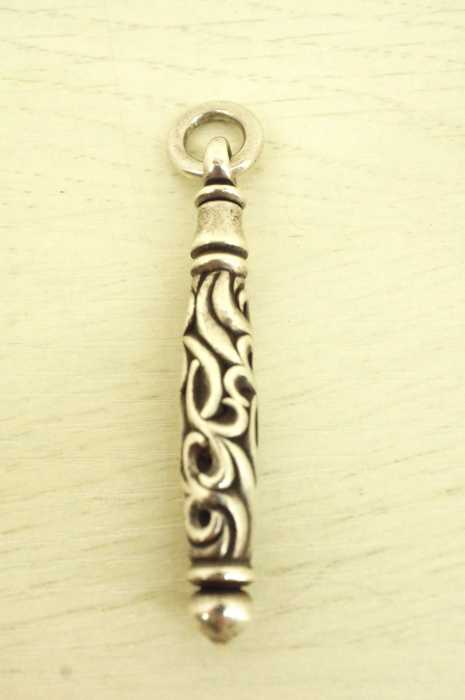 USED （ブランド不明） 唐草ペンダントヘッド メンズ アクセサリー
