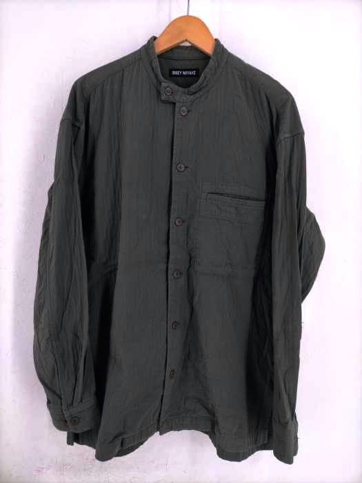 ISSEY MIYAKE MEN（イッセイミヤケメン） コットンバンドカラーシャツ メンズ トップス