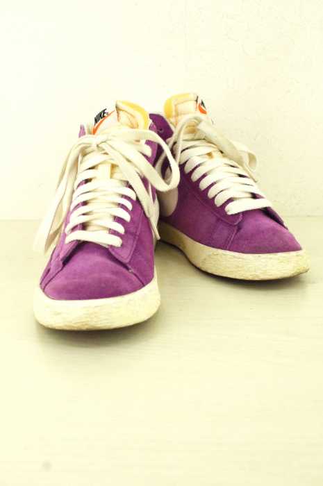 NIKE （ナイキ） WMNS BLAZER MID SUEDE VNTG ハイカットスニーカー レディース シューズ
