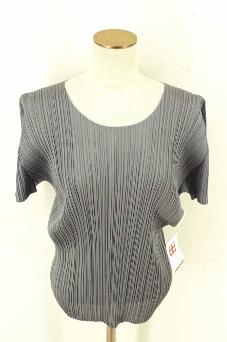 PLEATS PLEASE ISSEY MIYAKE （プリーツプリーズイッセイミヤケ） プリーツカットソー レディース トップス