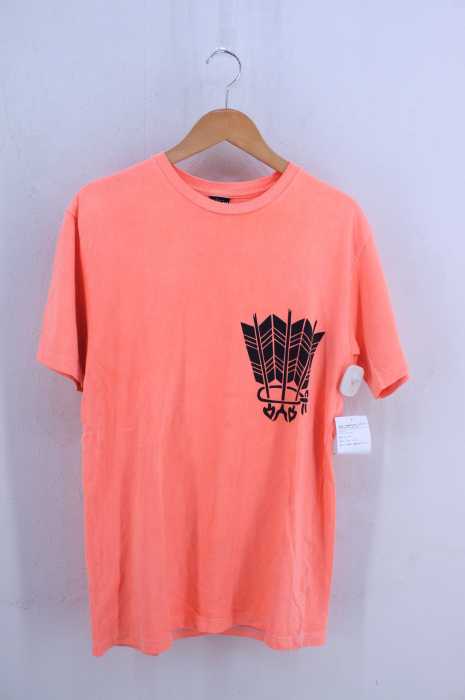 stussy × sasquatch fabrix.（ステューシーサスクワァッチファブリックス） プリントTシャツ メンズ トップス