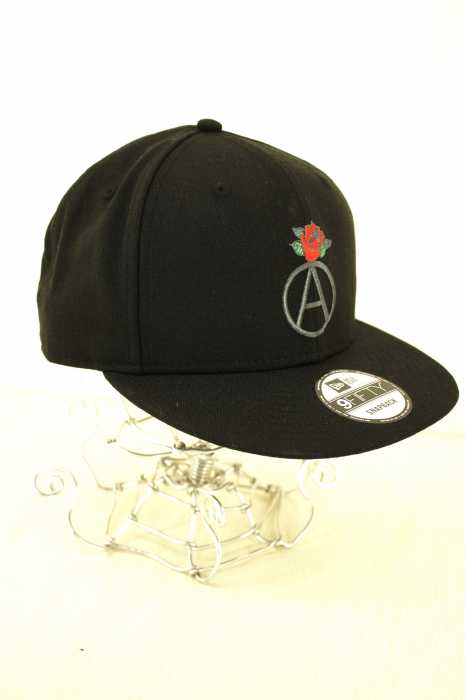 NEWERA × UNDERCOVER (ニューエラアンダーカバー) 6パネルべー NEWERA × UNDERCOVER (ニューエラアンダーカバー) 6パネルべー