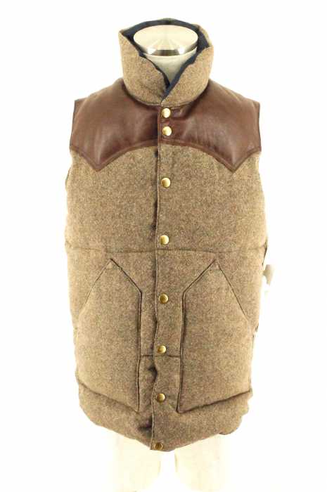 Rocky Mountain Featherbed×BEAMS(ロッキーマウンテンフェザーベッド×ビームス) レザーヨーク  ツイードダウンベスト メンズ アウター