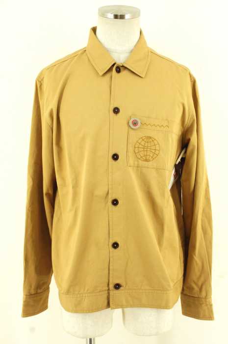 SATTA × UNIVERSAL WORKS × WISM (サッタ × ユニバーサルワークス × ウィズム) 別注 バック刺繍ボタンワークジャケット メンズ アウター