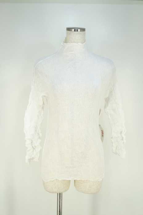 ISSEY MIYAKE （イッセイミヤケ） プリーツ加工ハイネックトップス レディース トップス