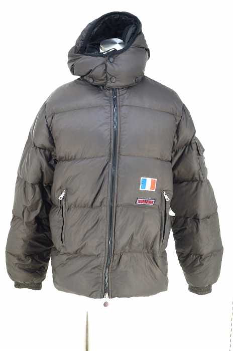 MONCLER (モンクレール) BAZILLE ダウンジャケット メンズ アウター