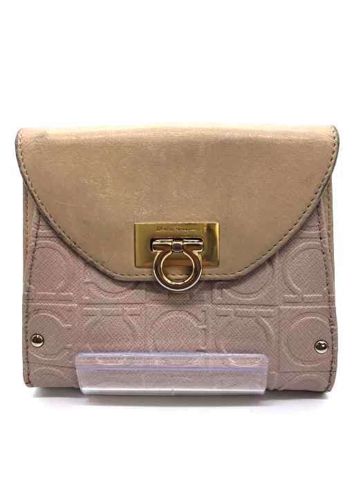 Salvatore Ferragamo（サルヴァトーレフェラガモ） ガンチーニ 型押し 二つ折り財布 レディース 財布・ケース