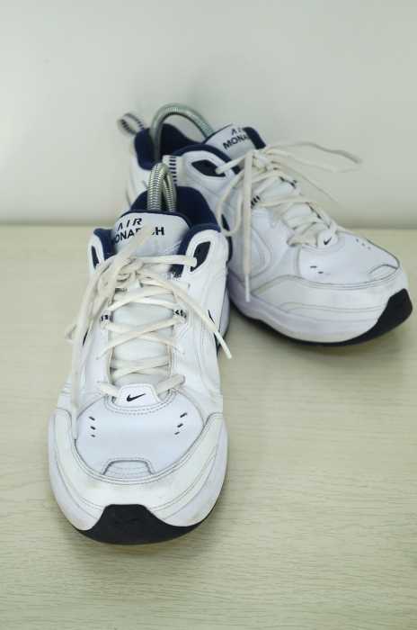 NIKE （ナイキ） AIR MONARCH 4 エア モナーク メンズ シューズ
