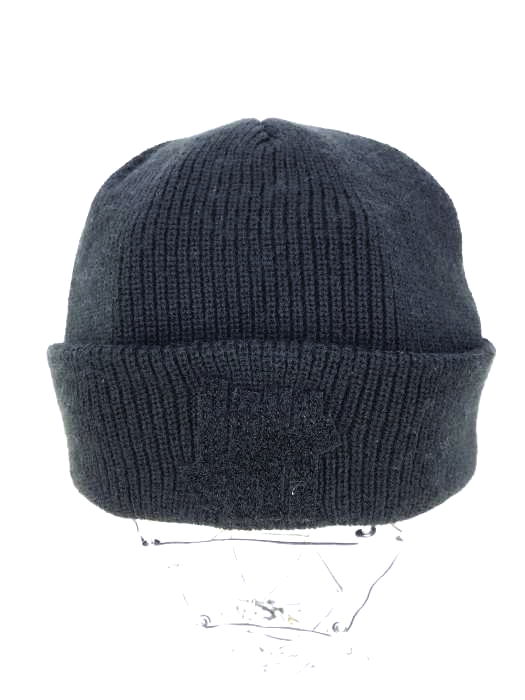 UNDEFEATED（アンディフィーテッド） ロゴワッペン アクリルニットキャップ メンズ 帽子