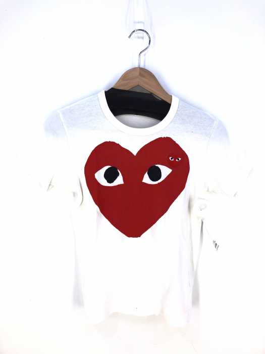 PLAY COMME des GARCONS（プレイコムデギャルソン） AD2011 ワッペン付き プリントカットソー レディース トップス