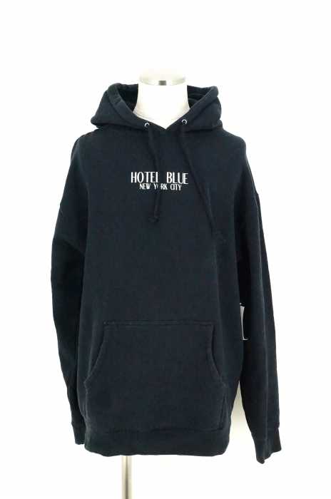 HOTEL BLUE NYC （ホテルブルー） ロゴプリントパーカー メンズ トップス