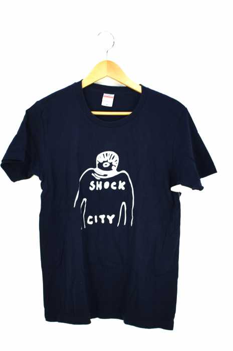 UNITED ATHLE（ユナイテッドアスレ） ボアダムズ　SHOCK CITY T メンズ トップス