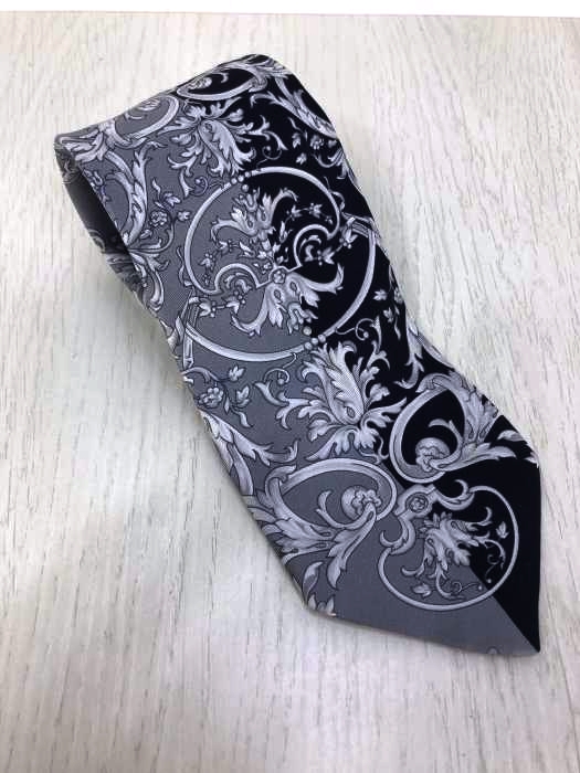VERSACE（ヴェルサーチ） 総柄　ネクタイ メンズ ファッション雑貨