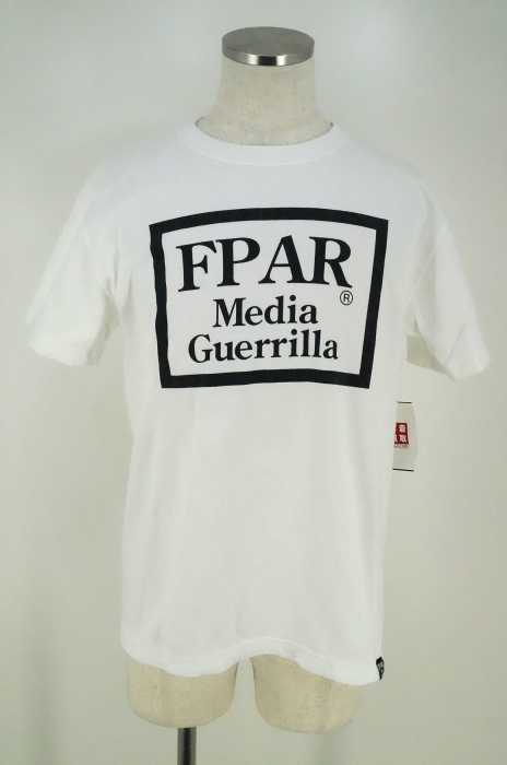 FPAR （フォーティーパーセントアゲインストライツ） プリントTシャツ メンズ トップス