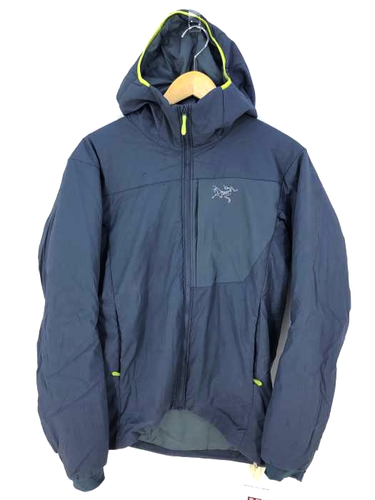 ARCTERYX（アークテリクス） 中綿ジャケット atom メンズ アウター