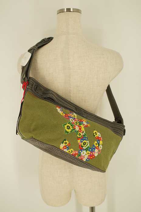 maccaroni（） カウレザー刺繍ショルダーバッグ レディース バッグ