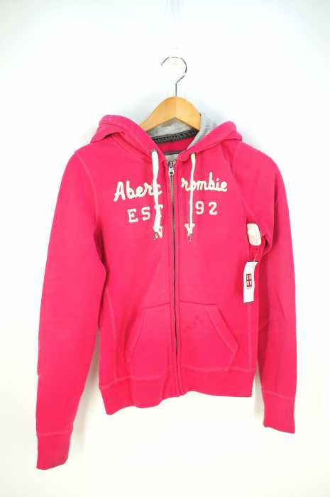 Abercrombie & Fitch（アバクロンビーアンドフィッチ） フェルトワッペン レディース トップス