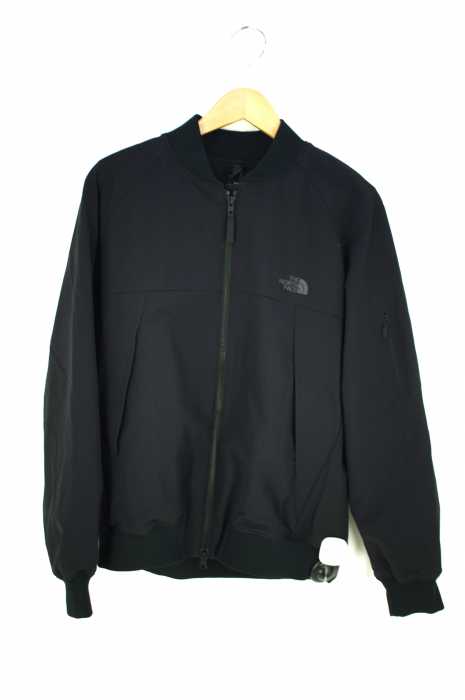 THE NORTH FACE （ザノースフェイス） Versatile Q3 Jacket メンズ アウター
