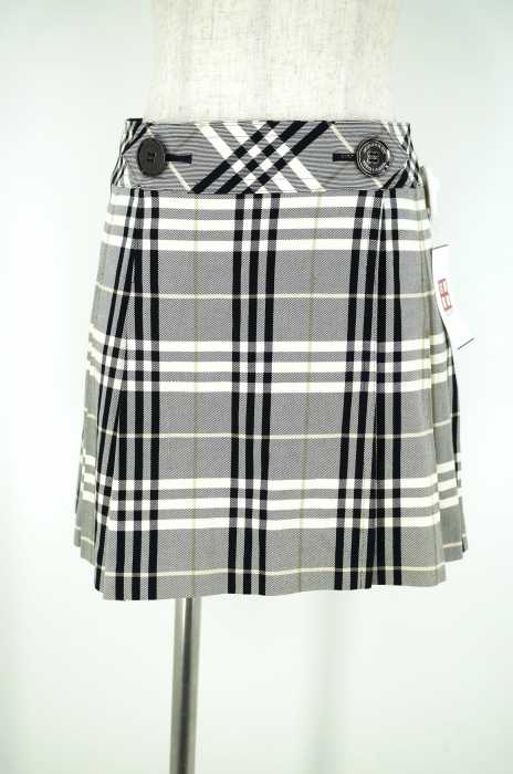 BURBERRY LONDON BLUE LABEL （バーバリーロンドンブルーレーベル） チェック柄フレアショートパンツ レディース スカート