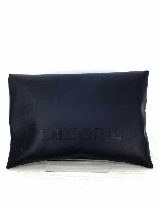 DIESEL（ディーゼル） レザー調　ロゴクラッチ メンズ バッグ