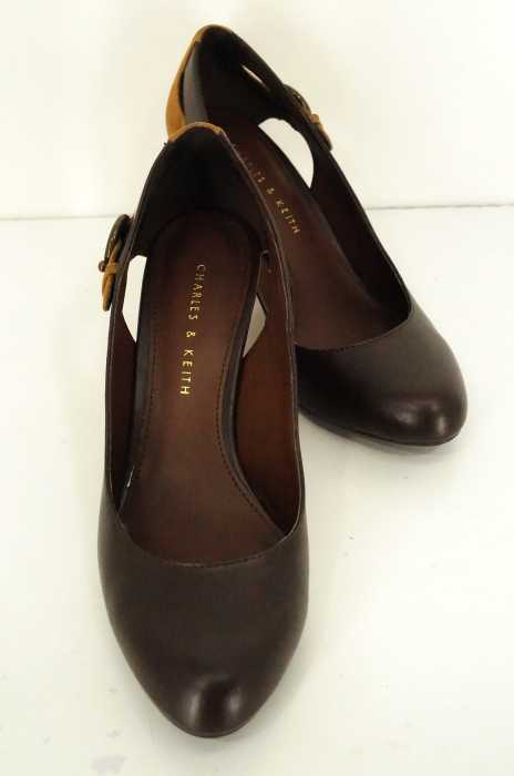 CHARLES & KEITH （チャールズアンドキース） 素材切替パンプス レディース シューズ