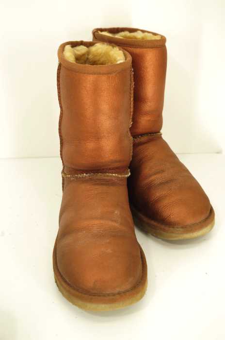UGG (アグ) クラシックショートメタリック ムートンブーツ レディース シューズ