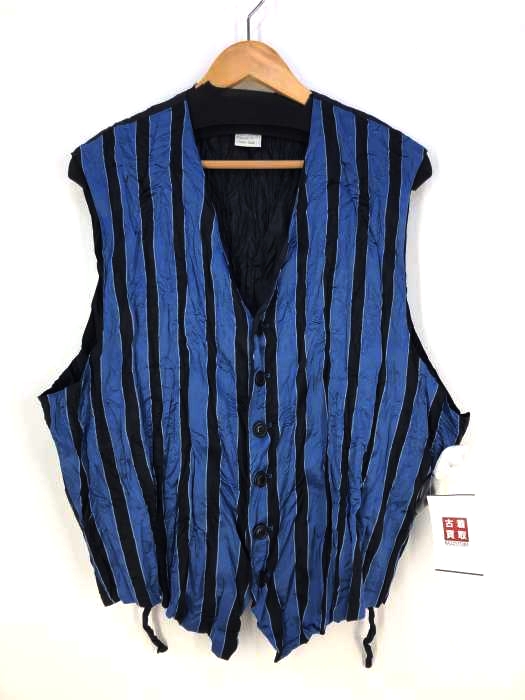 ISSEY MIYAKE(イッセイミヤケ) メタリックシワ加工ベスト メンズ トップス