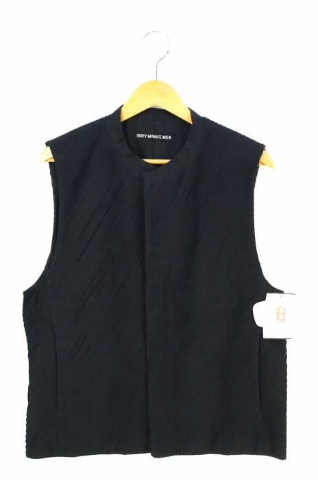 ISSEY MIYAKE MEN (イッセイミヤケメン) プリーツ加工 ベスト ジレ メンズ トップス