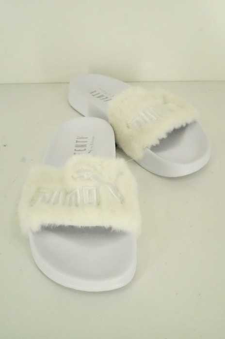 PUMA × Rihanna Leadcat Fenty リードキャット フェンティ ファーサンダル レディース シューズ