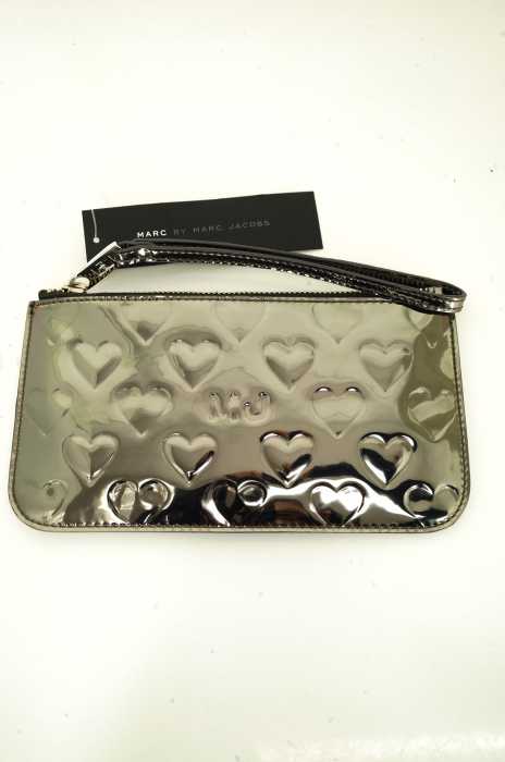 Marc by Marc Jacobs （マークバイマークジェイコブス） ミラーハートポーチ レディース バッグ