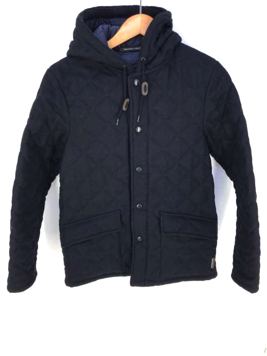 Traditional Weatherwear（トラディショナルウェザーウェア） フーデットキルティングコート メンズ アウター