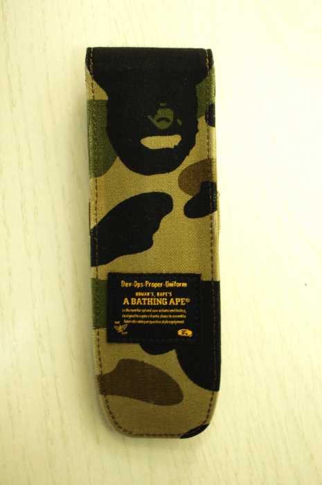 A BATHING APE （アベイシングエイプ） マルチケース メンズ ファッション雑貨