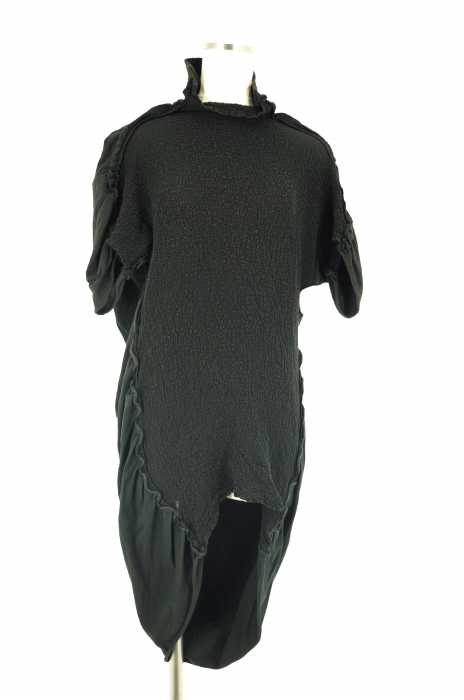 me ISSEY MIYAKE（ミー イッセイミヤケ） 切替シワ加工半袖ワンピース レディース ワンピース