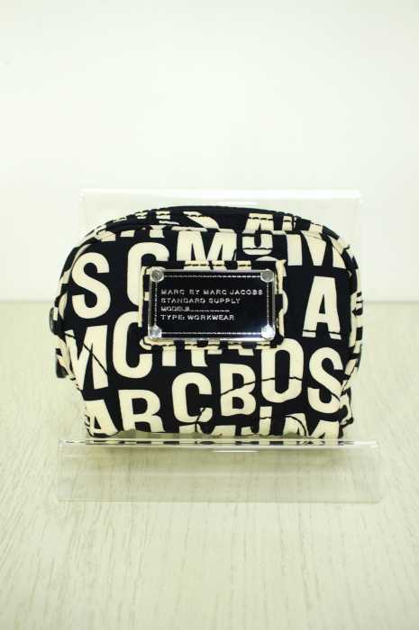 Marc by Marc Jacobs （マークバイマークジェイコブス） 英字プリント レディース バッグ