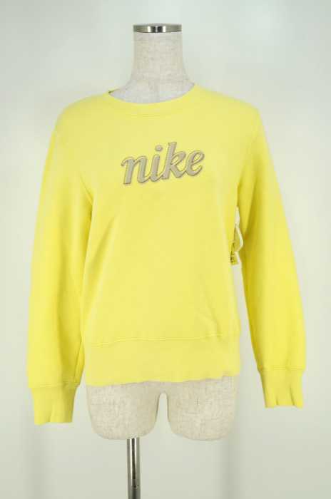 NIKE （ナイキ） ワッペン付きスウェットトップス レディース トップス