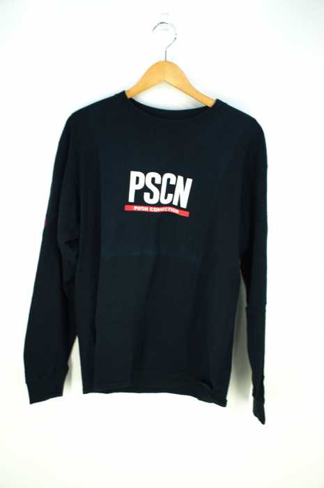 PSCN（ピーエスシーエヌ） ロゴ袖プリント　ロンT メンズ トップス