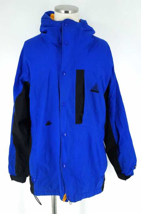 NIKE　ACG （ナイキ） STORM-FIT マウンテンパーカー メンズ アウター