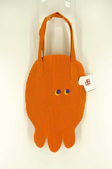me ISSEY MIYAKE （ミー イッセイミヤケ） プリーツ　トートバッグ レディース バッグ