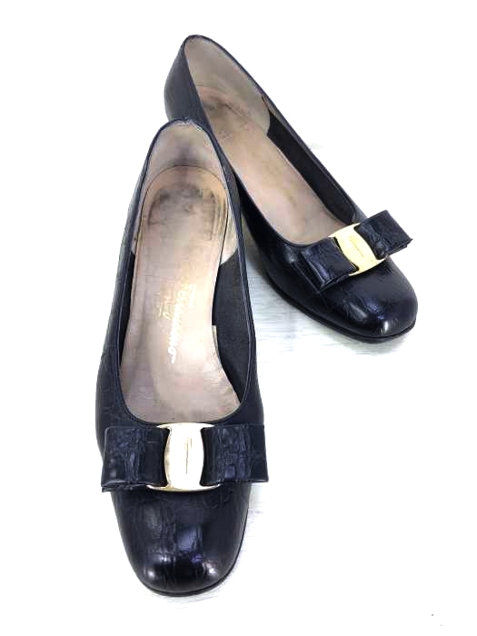 Salvatore Ferragamo（サルヴァトーレフェラガモ） ヴァラ 型押しパンプス レディース シューズ