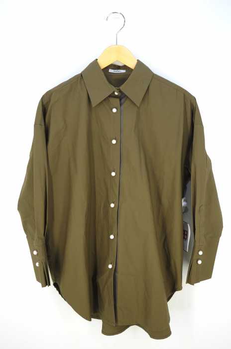 emma taylor（エマテイラー） PEARL BUTTON BLOUSE レディース トップス