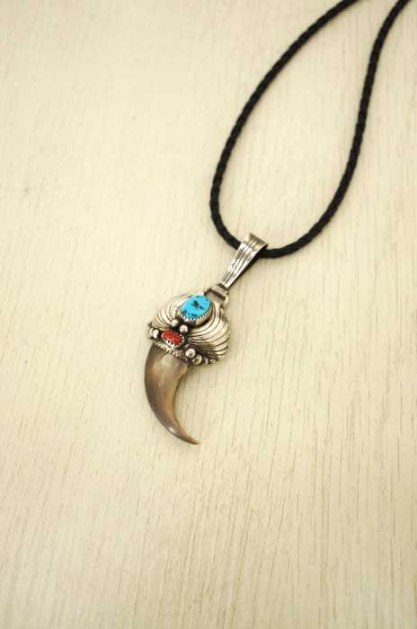 NAVAJO （ナバホ） HANDMADE ベアクロー×ターコイズ×珊瑚 ロープネックレス メンズ アクセサリー