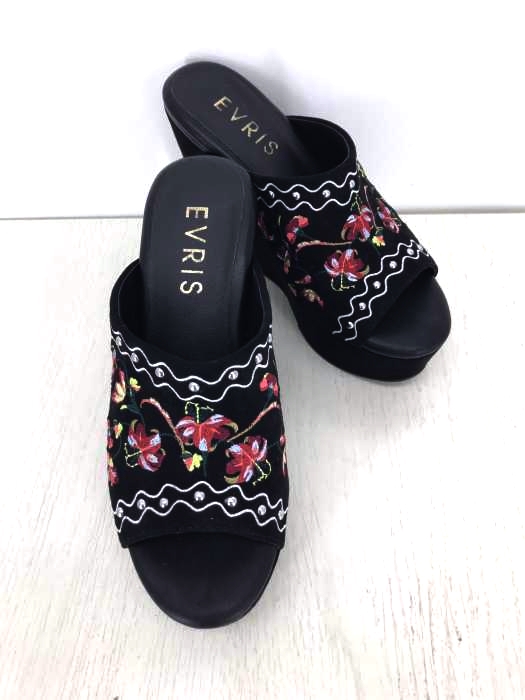 EVRIS(エヴリス) EMBROIDERYスタッズサボサンダル レディース シューズ