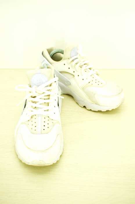 NIKE （ナイキ） WMNS AIR HUARACHE エアハラチ レディース シューズ