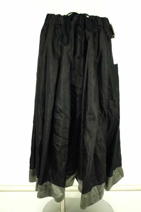 COMME des GARCONS COMME des GARCONS（コムデギャルソンコムデギャルソン） フレアイージーロングスカート レディース スカート