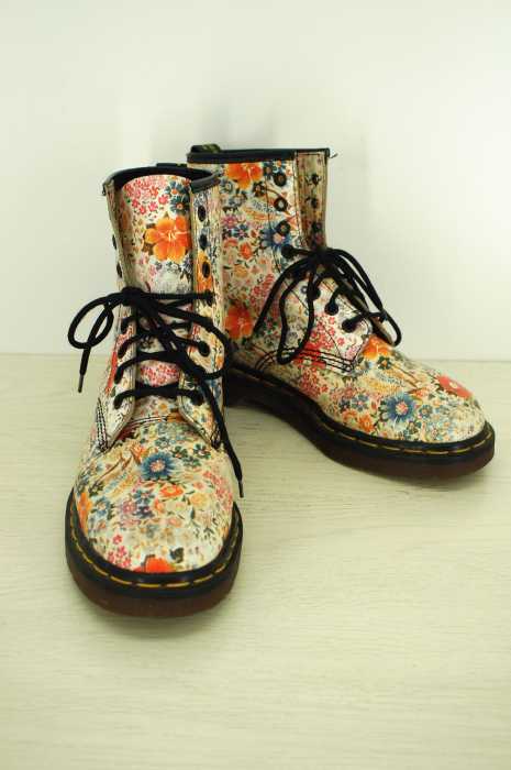 Dr.Martens （ドクターマーチン） MADE IN ENGLAND 花柄 8ホールレース