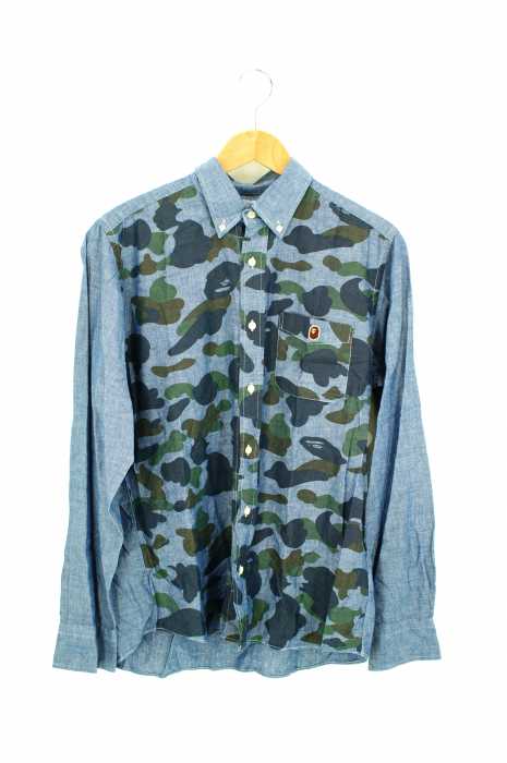 A BATHING APE (アベイシングエイプ) カモ柄ボタンダウンシャツ メンズ トップス