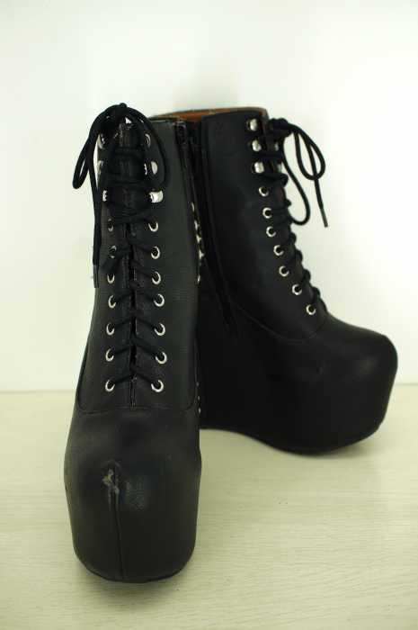 Jeffrey Campbell （ジェフリーキャンベル） スタッズ付きインヒールブーツ レディース シューズ