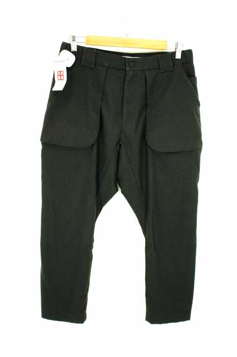 WHITE MOUNTAINEERING（ホワイトマウンテニアリング） TAPERED PANTS メンズ パンツ