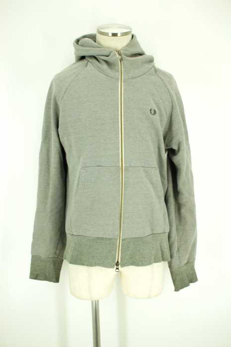 FRED PERRY （フレッドペリー） フロント刺繍入り メンズ トップス