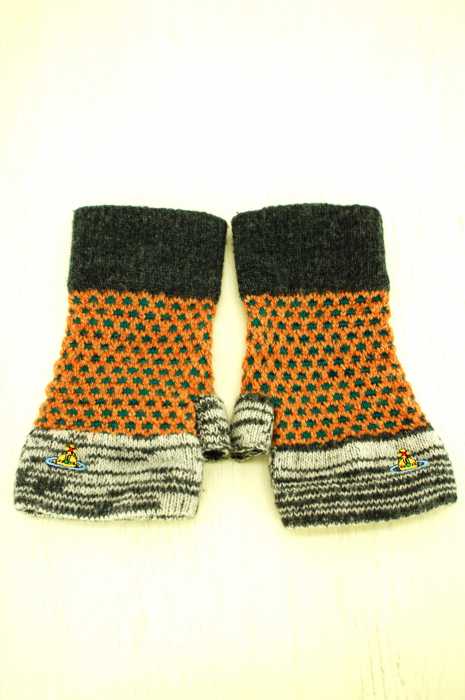 Vivienne Westwood （ヴィヴィアンウエストウッド） ニット切替　オーヴ刺繍 レディース ファッション雑貨